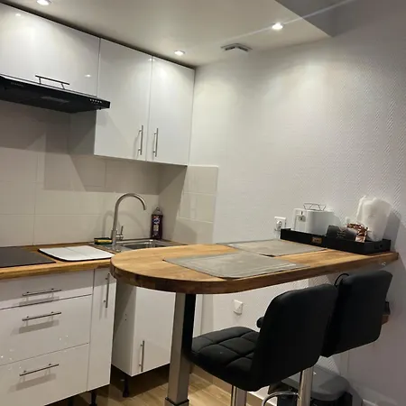 Lumineux A 2min De La Apartament *